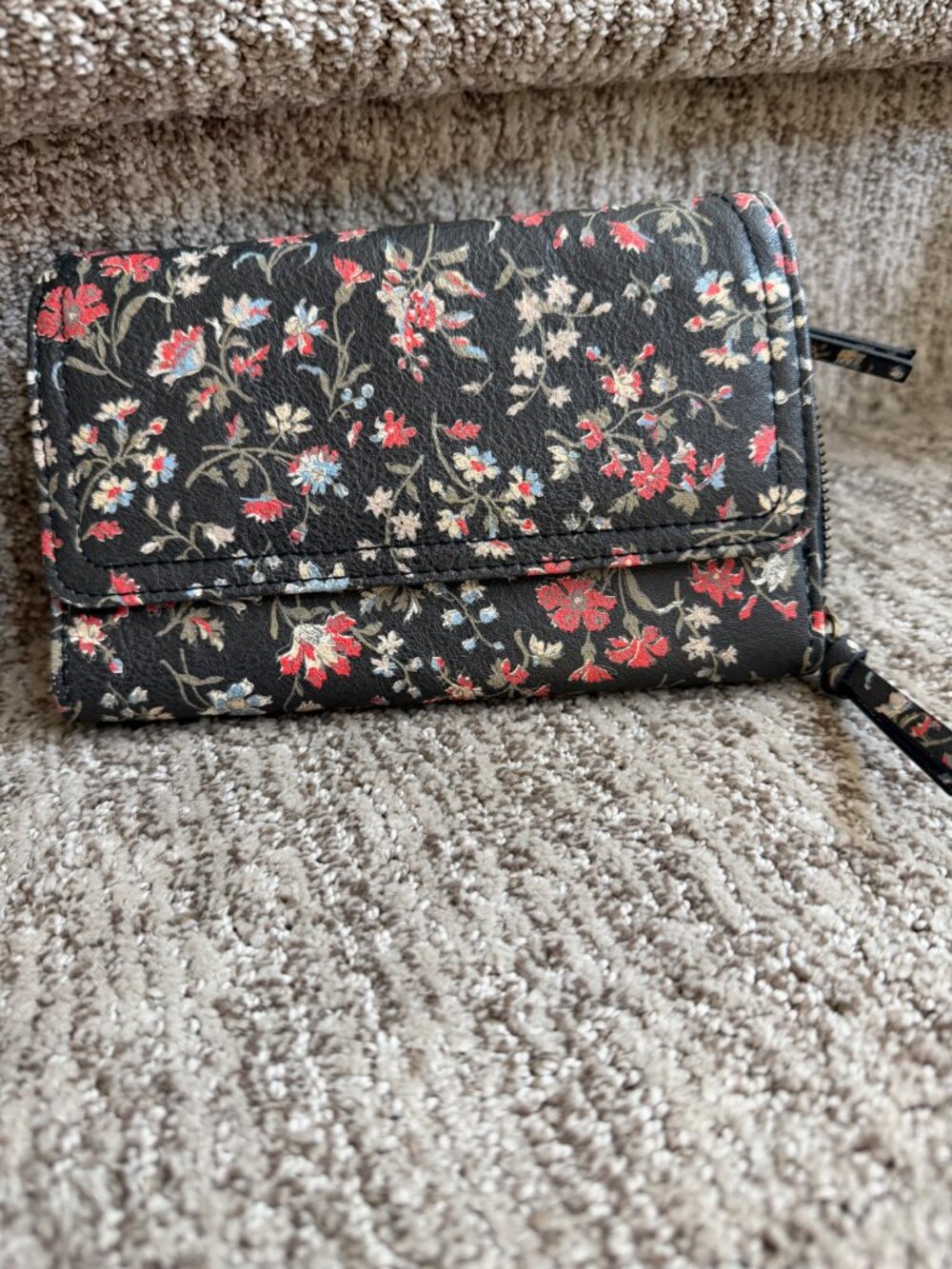 Safe Keeper Black Multi Wallet